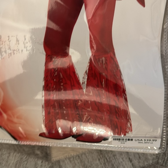 Girls devil diva costume . Halloween - Picture 3 of 4